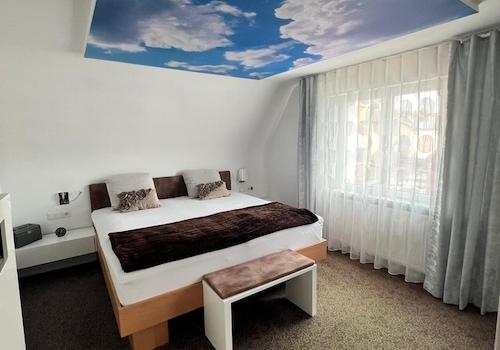 Schlafzimmer OG
