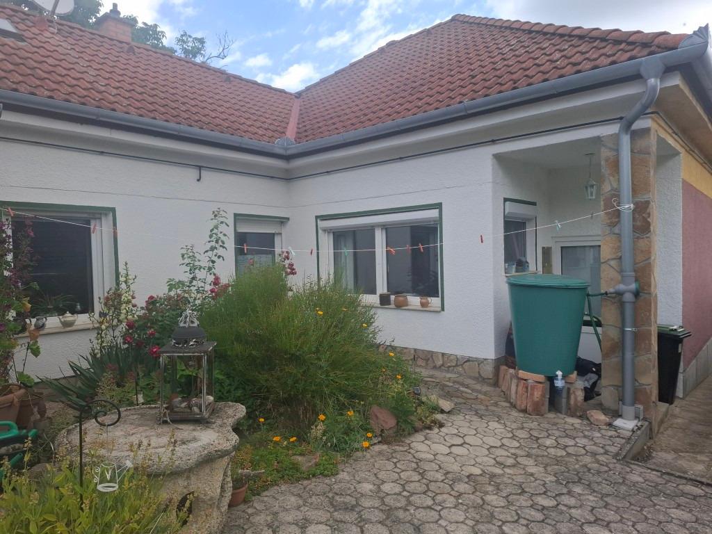 20260617_111557 (Közepes)