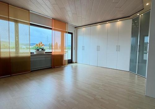 Schlafzimmer DG (2)