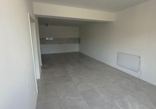 erstes Zimmer