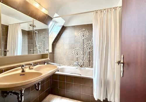 Badezimmer 2 OG