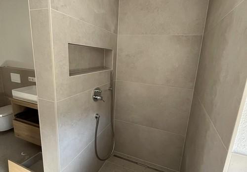 Dusche 1 ebenerdig