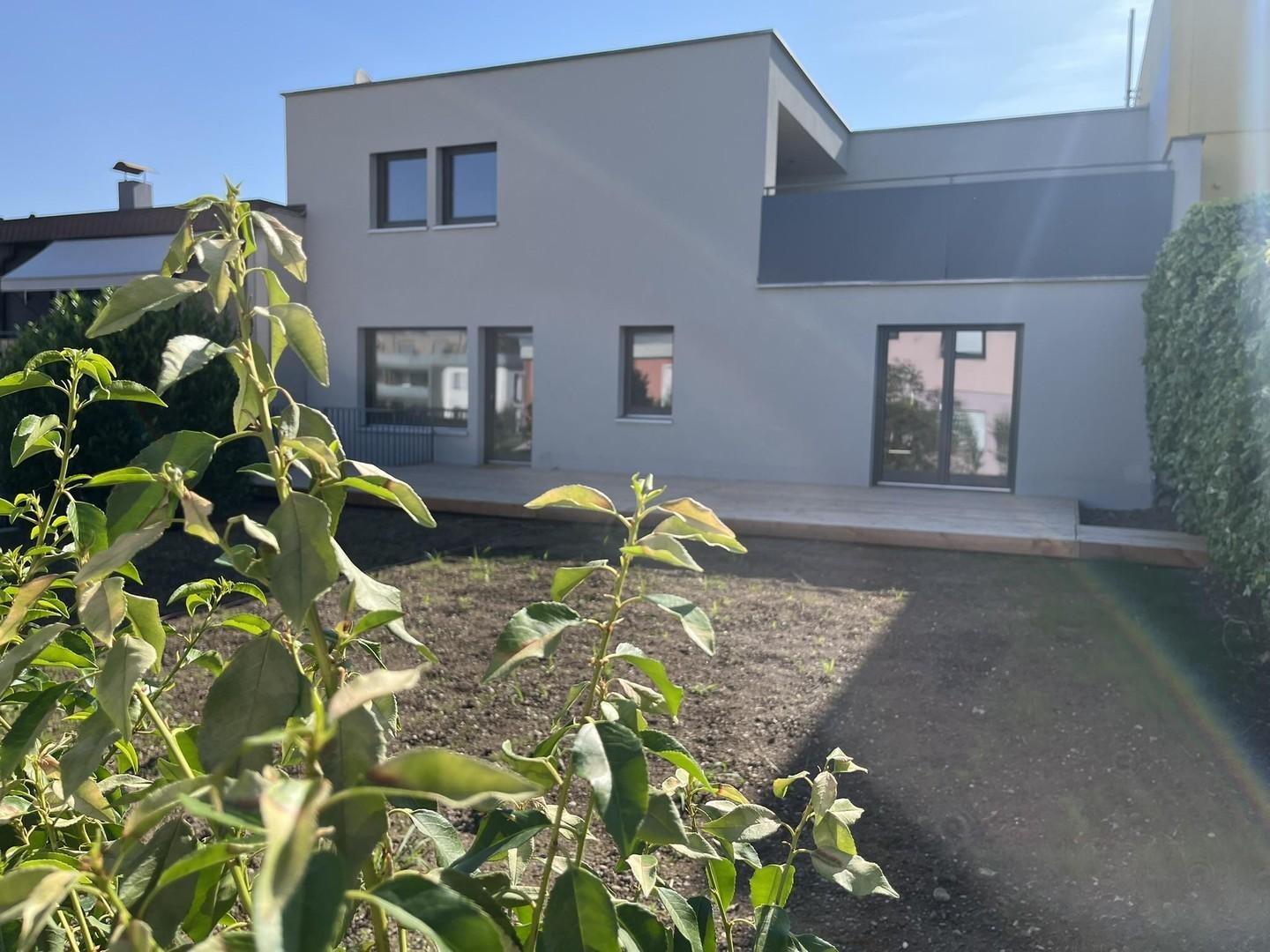 Hausansicht Garten 