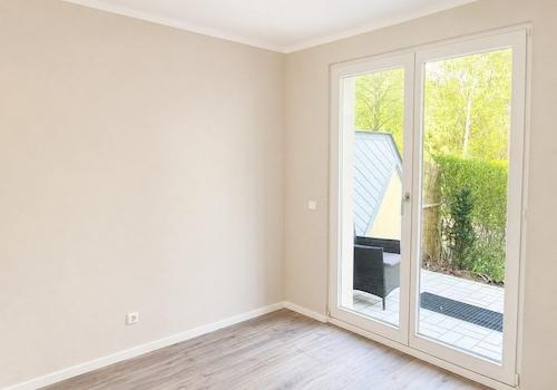 Wohnzimmer und Balkon