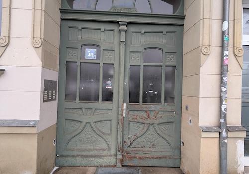 Eingangstüre