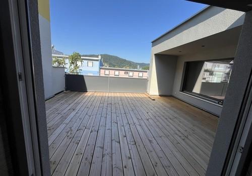Terrasse mit Abendsonne