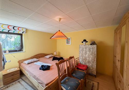 Schlafzimmer KG