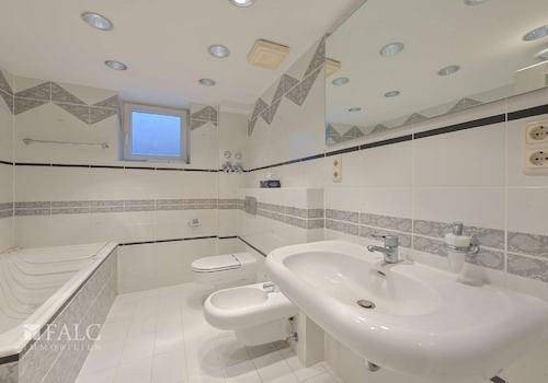 UG Badezimmer