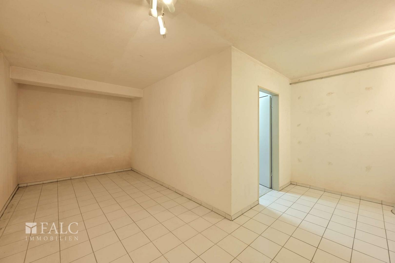 UG Raum neben Tonstudio