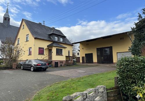 Straßenansicht