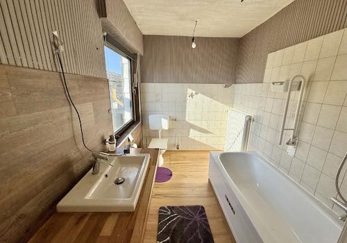OG Badezimmer