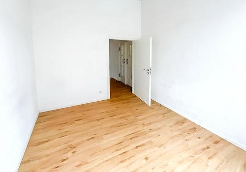 Büro 4