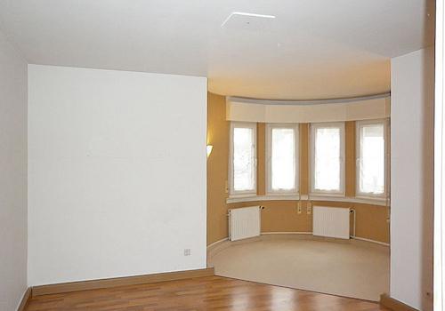 Wohnzimmer mit Erker