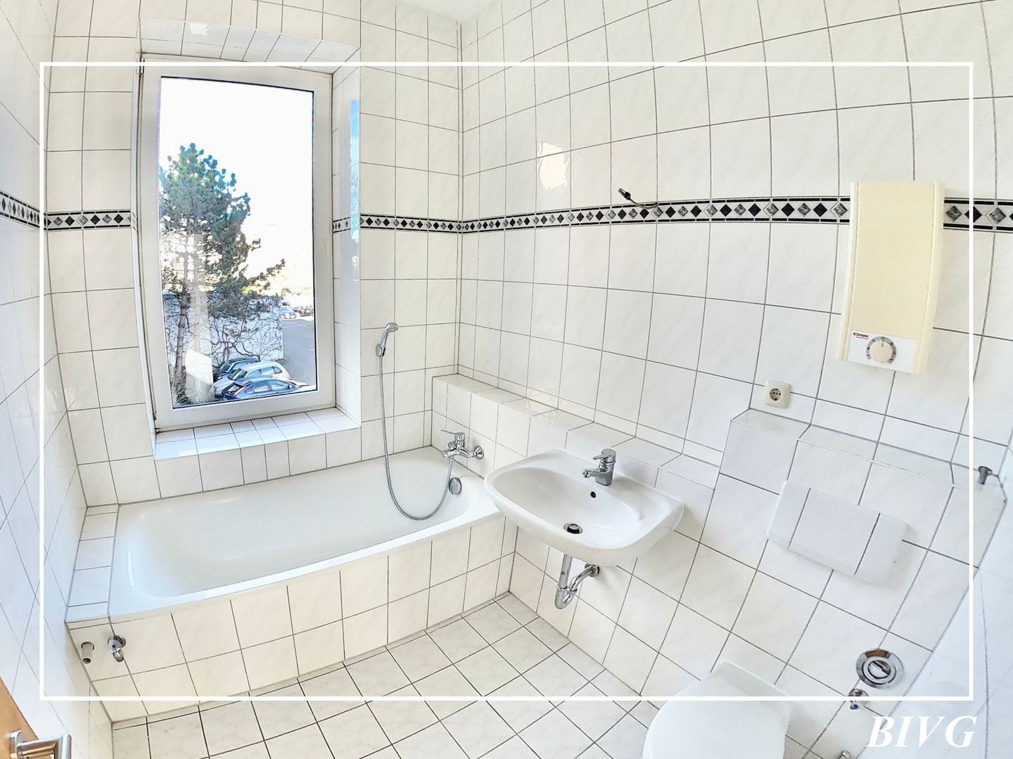 Helles Badezimmer