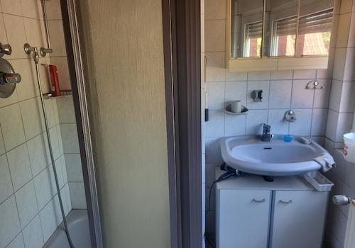 Bad im Dachgeschoss