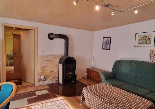 Kamin im Mittelzimmer