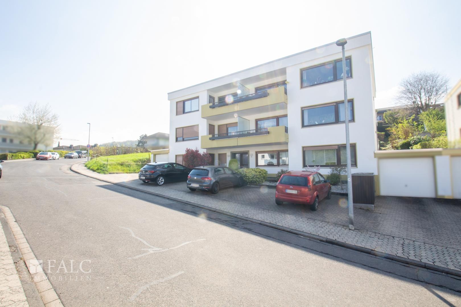 Straßenansicht