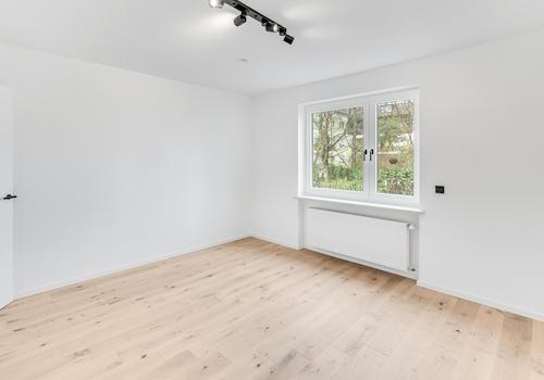 Geräumigs Schlafzimmer