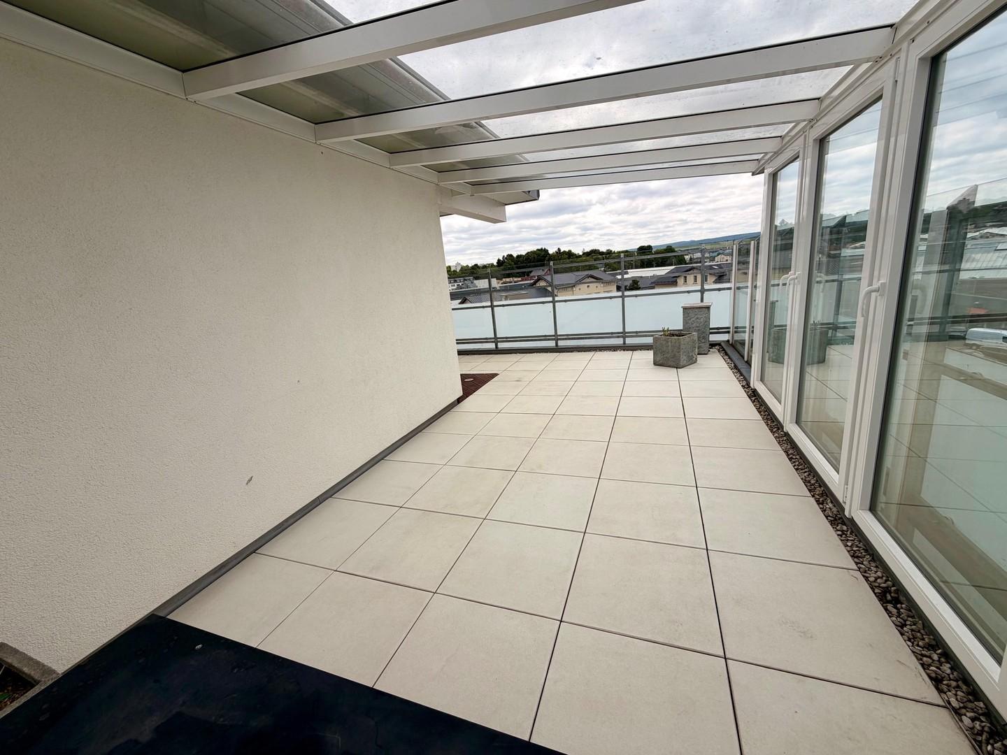 Überdachte Terrassenfläche