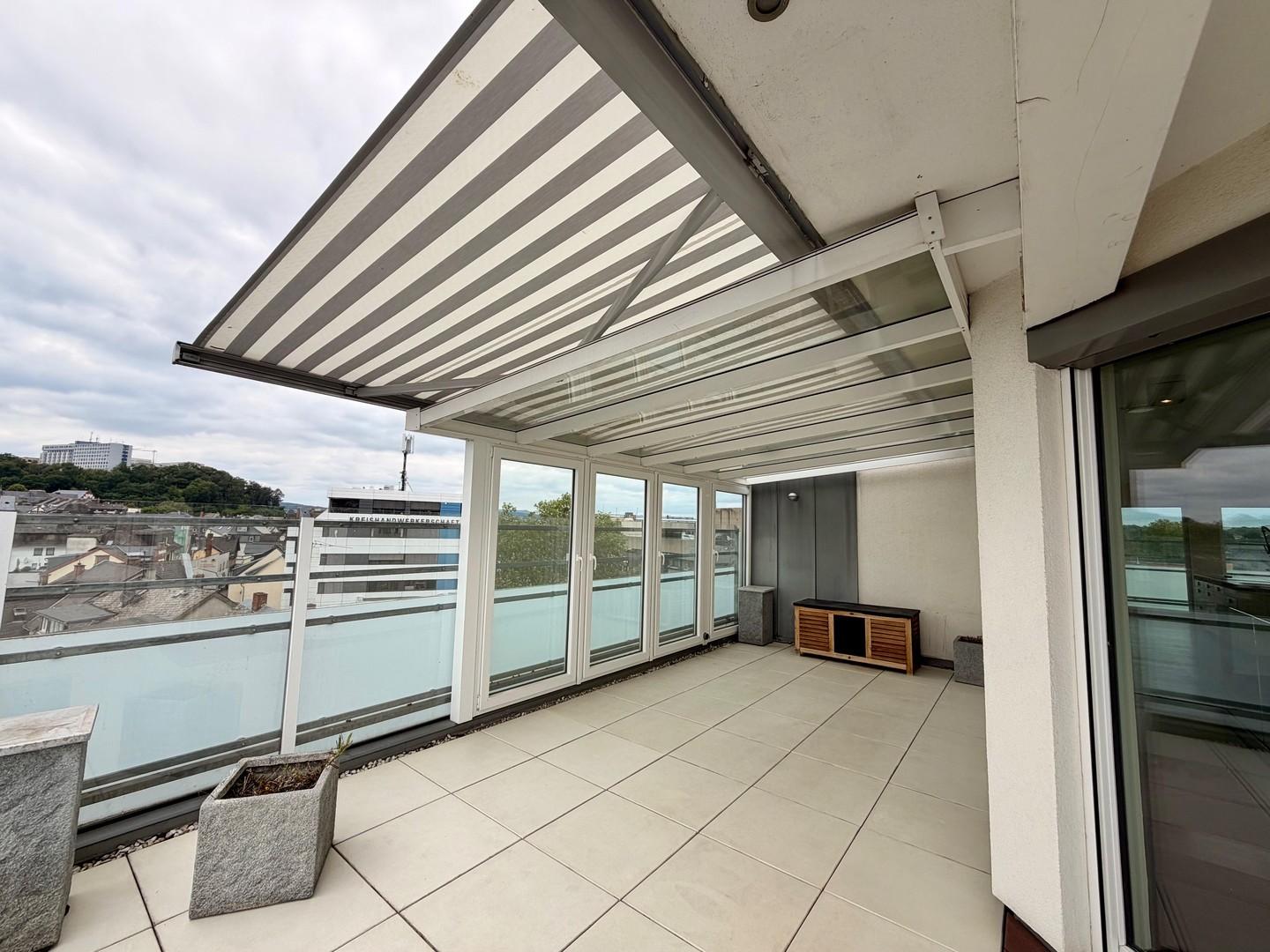 Terrasse mit Markise