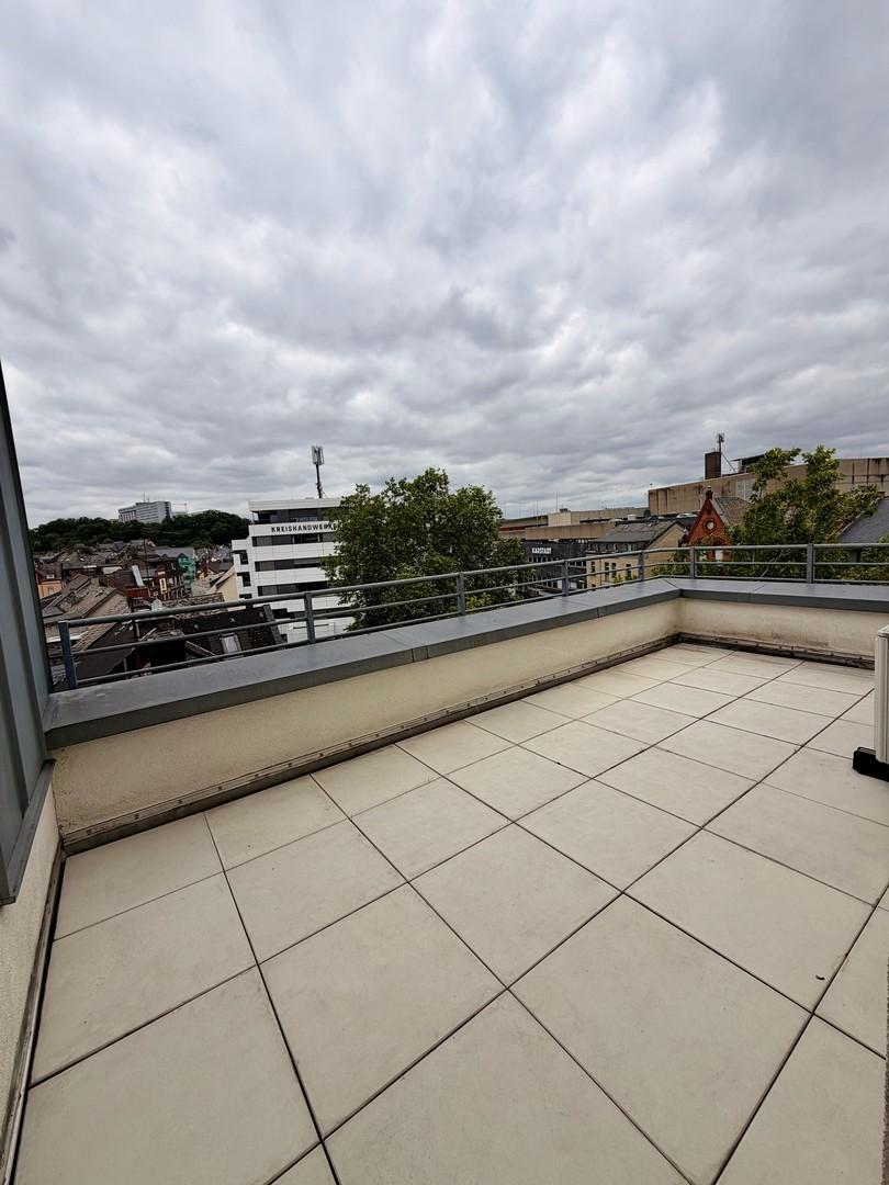 vordere Terrasse