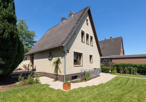 Hausrückseite