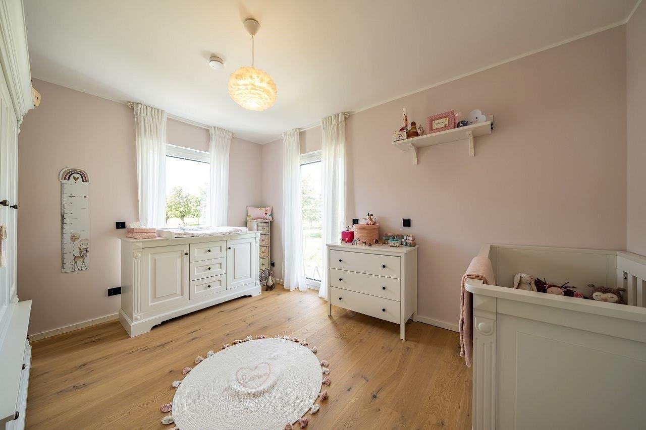 exclusive-stadtvilla-bauhausstil-kinder