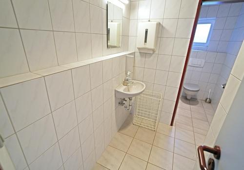 WC 1