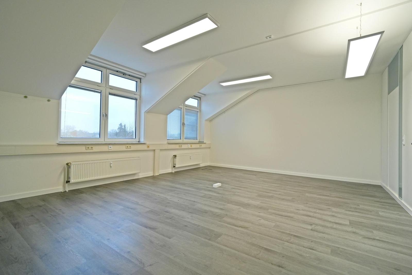Großraum / Besprechungsraum 1.OG