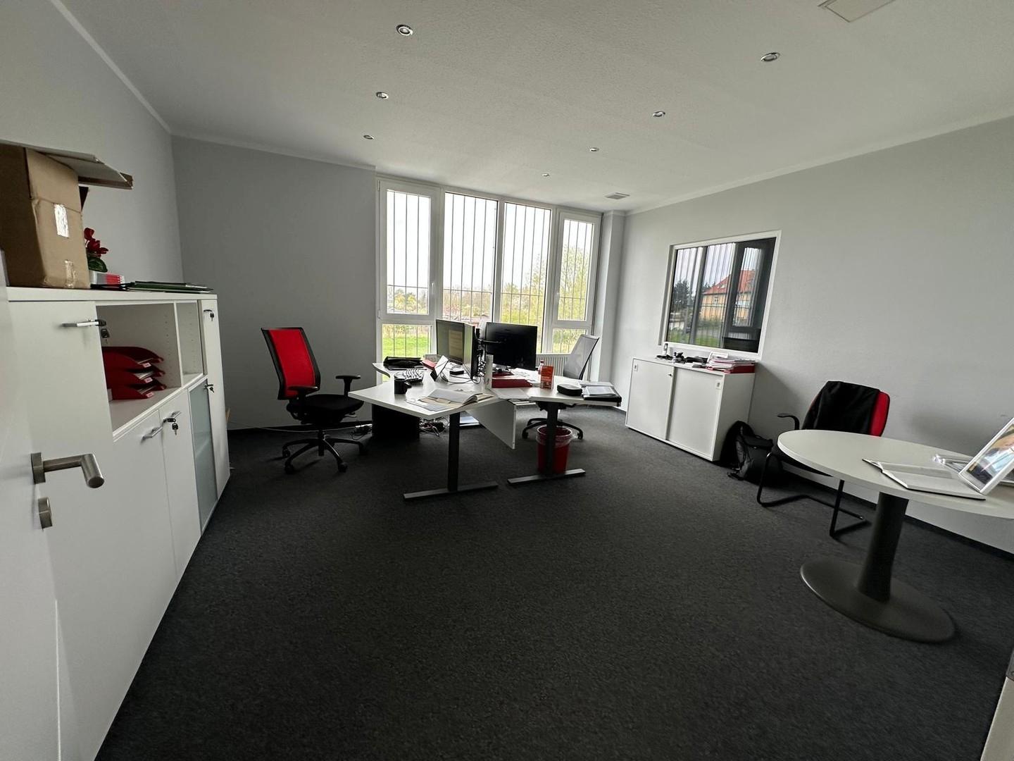 Büro