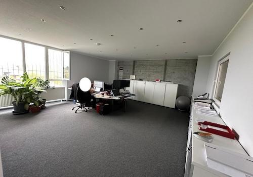 Büro