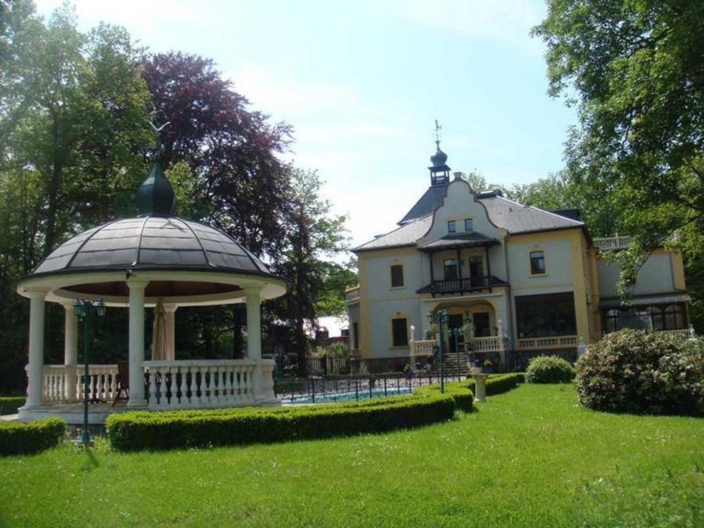 Pavillon & Jagschloss