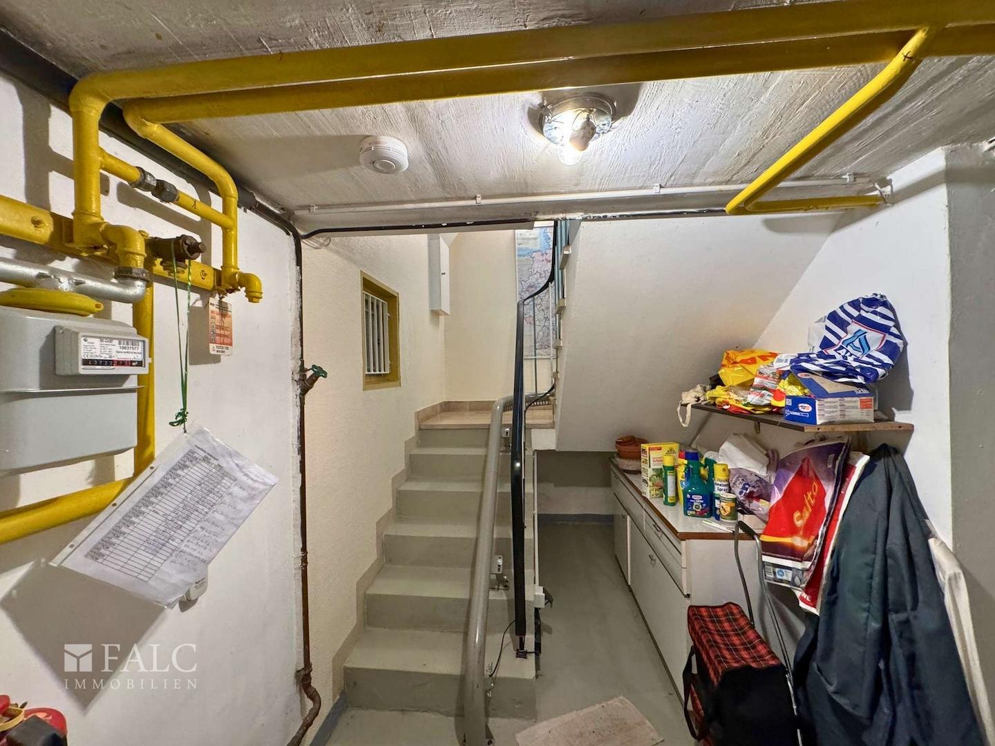 Treppe im Keller