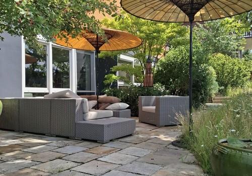 Sommerliche Terrasse