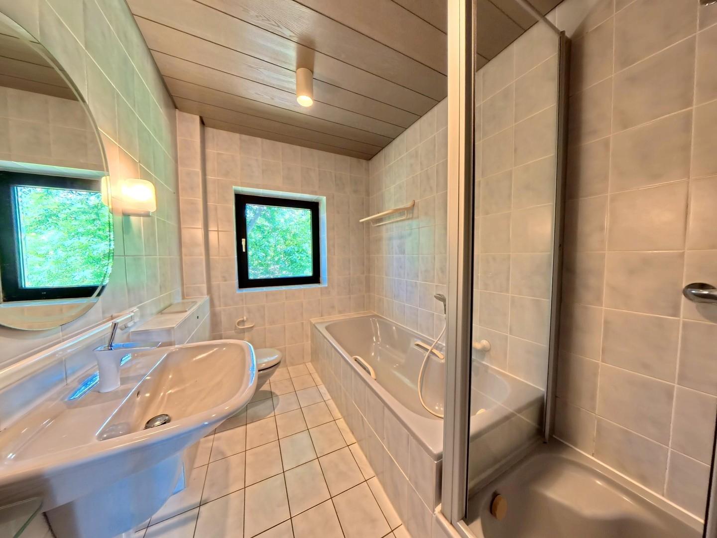 Badezimmer 1