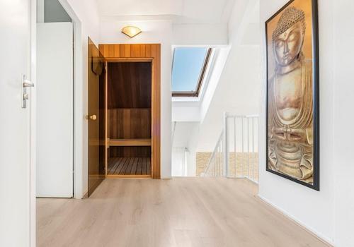 Empore oben/ Sauna