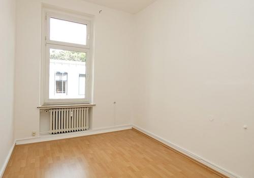 Einzelbüro mit Waschbecken