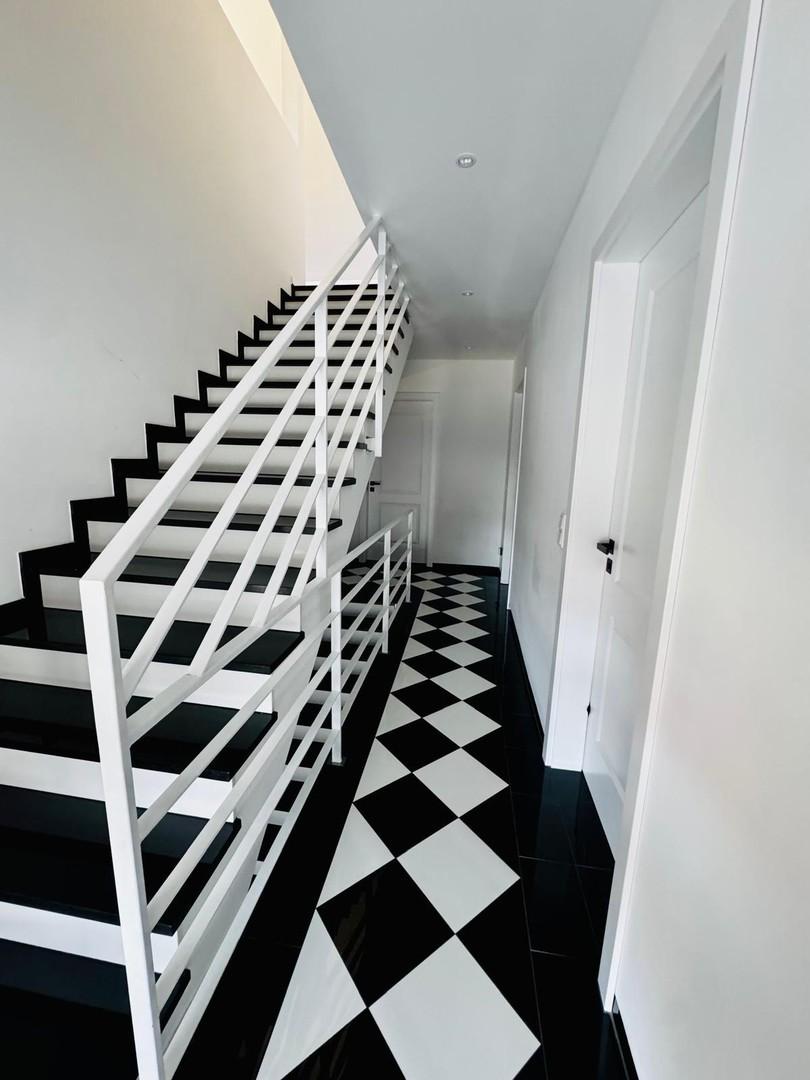 Treppe zum DG