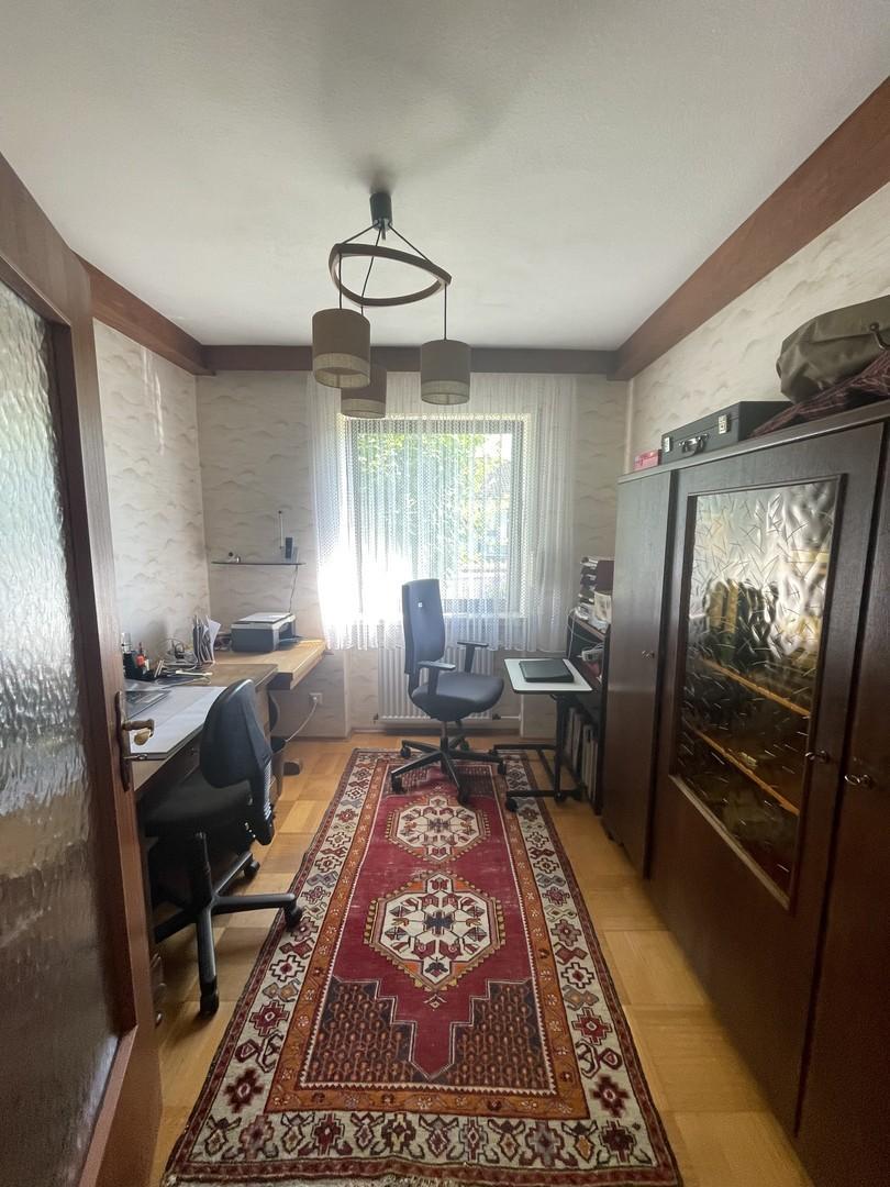 Kinderzimmer 2 /Home Office EG