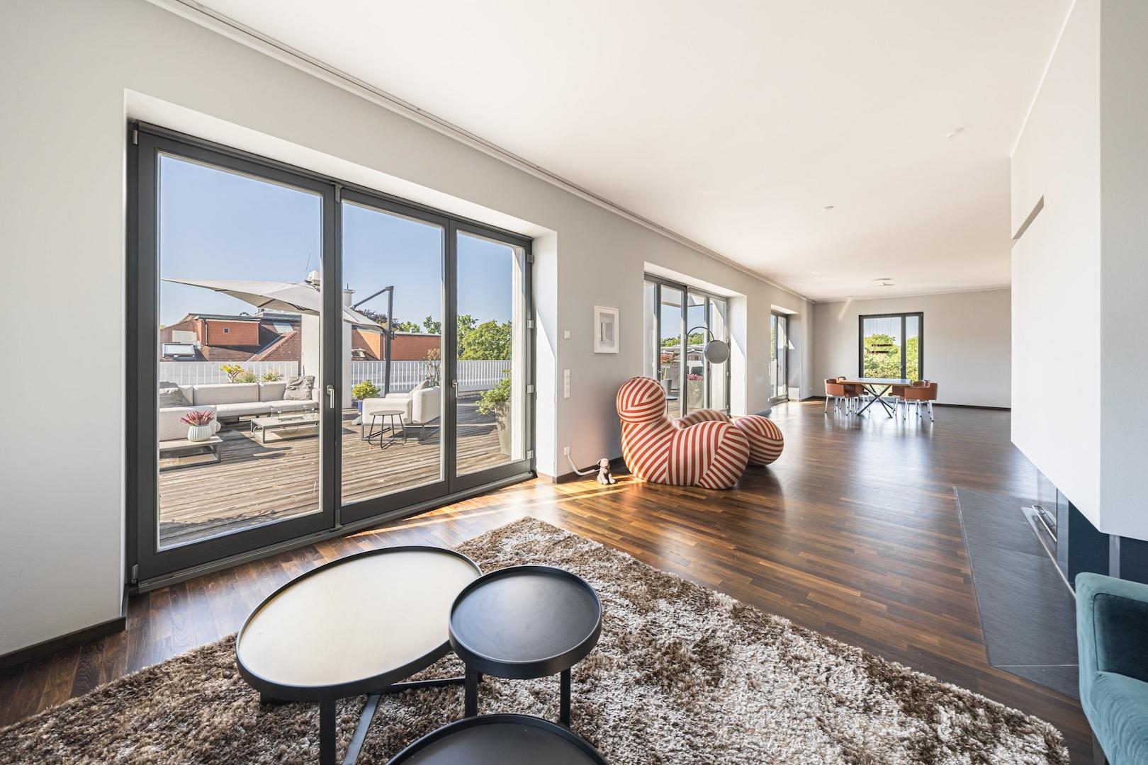 Vermietung Penthouse | Blick aus dem Wohnzimmer