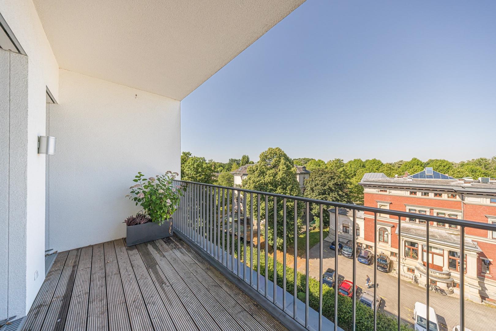 Vermietung Penthouse | Balkonblick