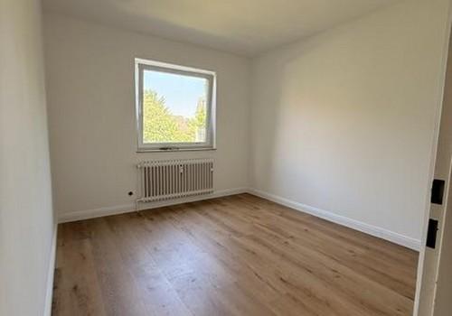 1. Schlafzimmer/Büro