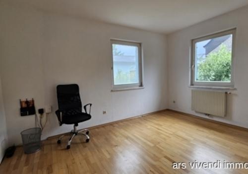 Arbeitszimmer im EG