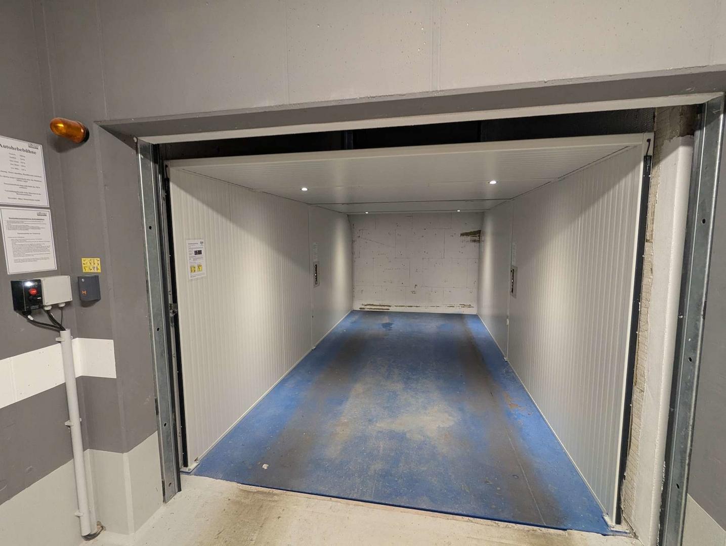 Tiefgaragenstellplatz