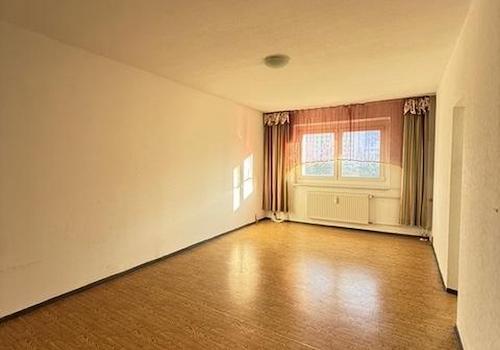 Wohnzimmer ohne Möbel