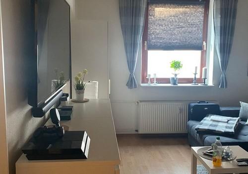 Wohn-/Schlafzimmer