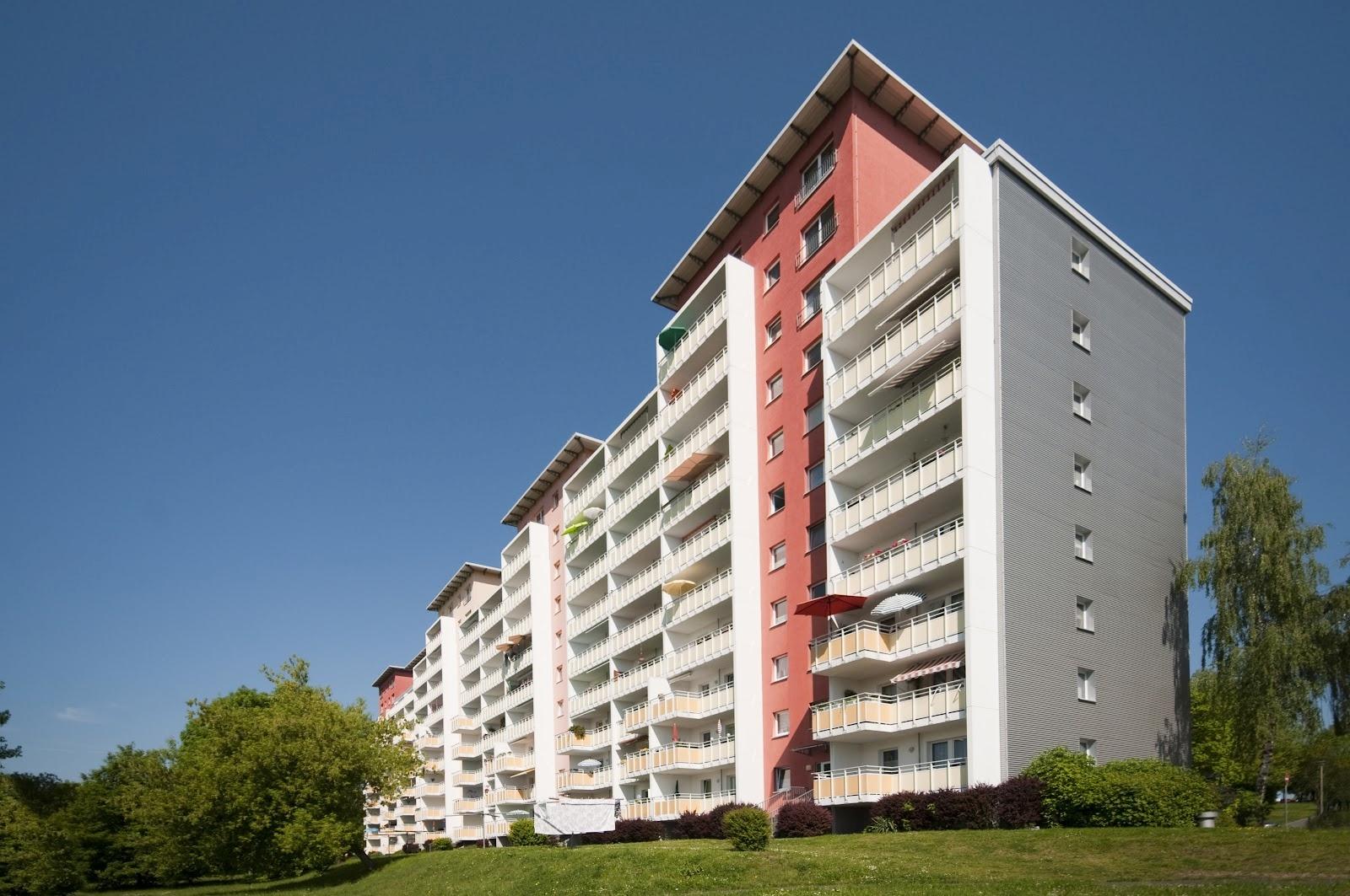 Hausansicht Balkonseite