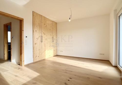 SCHLAFZIMMER IM OBERGESCHOSS