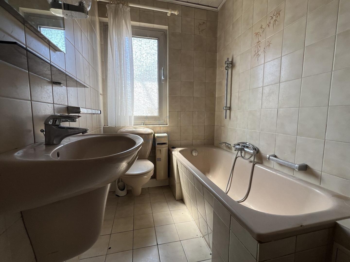 HAUSDETAIL BESTAND