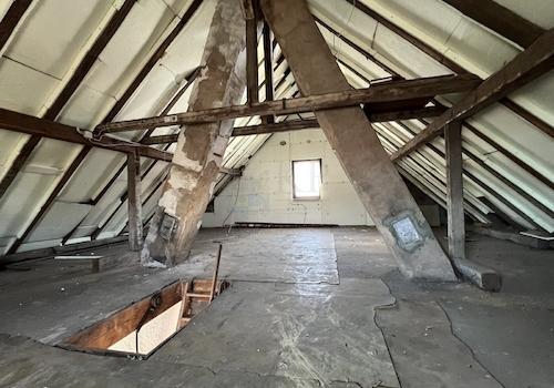 HAUSDETAIL BESTAND